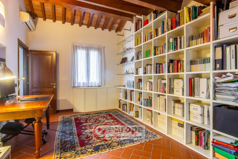 INFORMAZONI RISERVATE SOLO SU APPUNTAMENTO.
Nel contesto dell'antica "VILLA ANGARAN", sorta alla ...