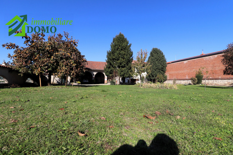 MOLINA DI MALO: meraviglioso RUSTICO immerso in ampio parco privato, ubicato in ottima posizione ...