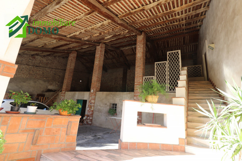 MOLINA DI MALO: meraviglioso RUSTICO immerso in ampio parco privato, ubicato in ottima posizione ...