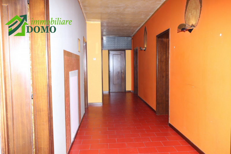 MOLINA DI MALO: meraviglioso RUSTICO immerso in ampio parco privato, ubicato in ottima posizione ...