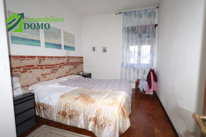 MOLINA DI MALO: esclusiva PORZIONE DI BIFAMILIARE AL PIANO TERRA con ampio giardino privato, ubic...