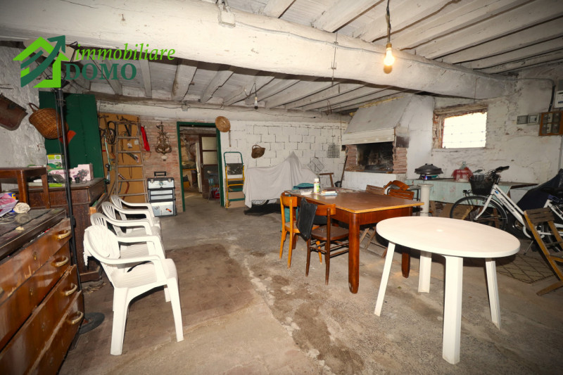 MOLINA DI MALO: esclusiva PORZIONE DI BIFAMILIARE AL PIANO TERRA con ampio giardino privato, ubic...