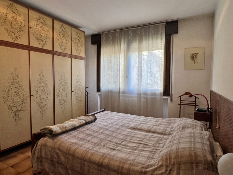 TRICAMERE BISERVIZI DA RIMODERNARE IN OTTIMO CONTESTO A VICENZA SANTA BERTILLA - Rif. 8312
Scopri...