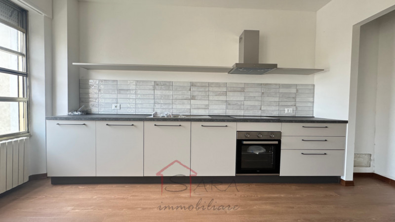 PADOVA - LARGO EUROPA
N. 3 APPARTAMENTI DI 200 MQ CIASCUNO PER INVESTIMENTO - GIA' LOCATI A STUDE...