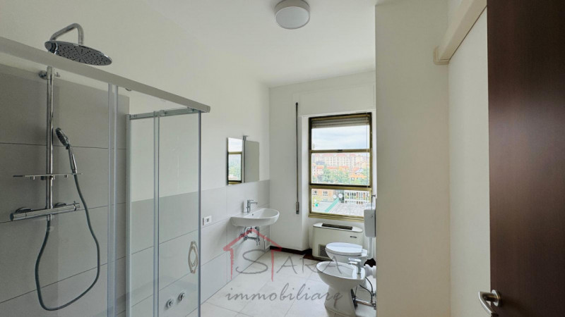 PADOVA - LARGO EUROPA
N. 3 APPARTAMENTI DI 200 MQ CIASCUNO PER INVESTIMENTO - GIA' LOCATI A STUDE...