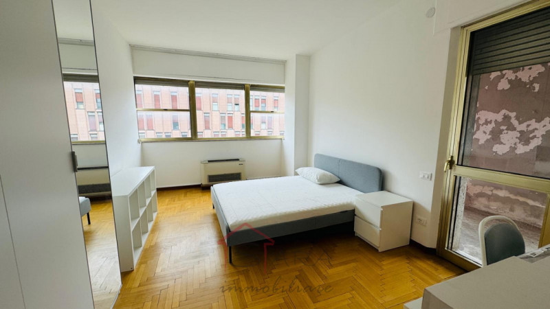 PADOVA - LARGO EUROPA
N. 3 APPARTAMENTI DI 200 MQ CIASCUNO PER INVESTIMENTO - GIA' LOCATI A STUDE...