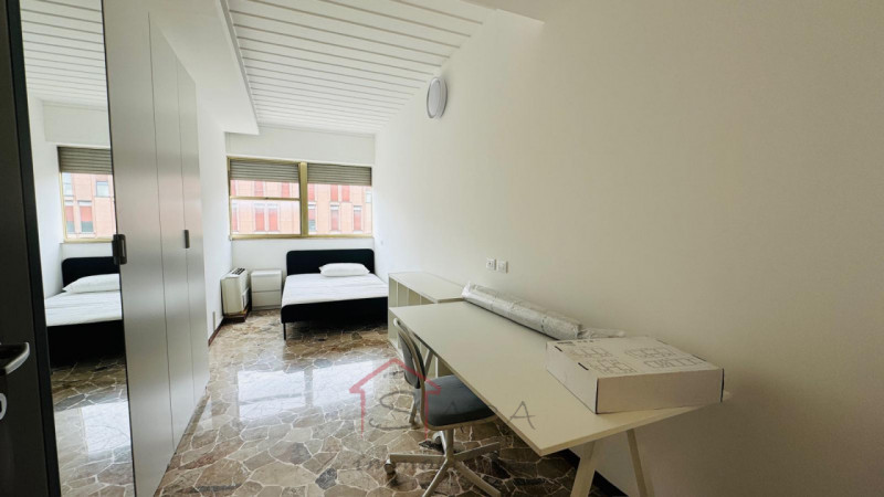 PADOVA - LARGO EUROPA
N. 3 APPARTAMENTI DI 200 MQ CIASCUNO PER INVESTIMENTO - GIA' LOCATI A STUDE...