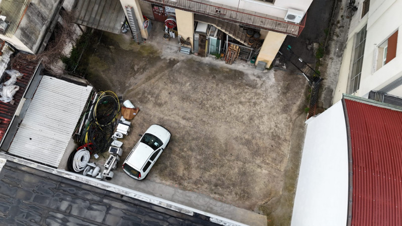 BOZZAAAAA NOPN GIRARE  SCHIO - SS. Trinità - Casa indipendente composta da due appartamenti oltre...