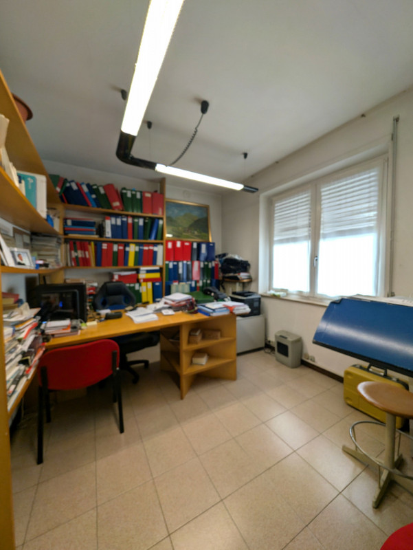 BOZZAAAAA NOPN GIRARE  SCHIO - SS. Trinità - Casa indipendente composta da due appartamenti oltre...