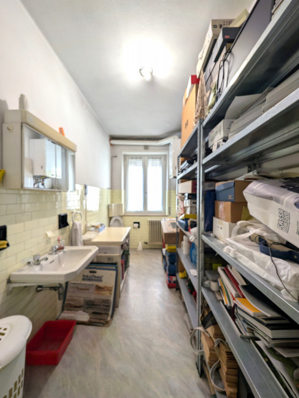 BOZZAAAAA NOPN GIRARE  SCHIO - SS. Trinità - Casa indipendente composta da due appartamenti oltre...