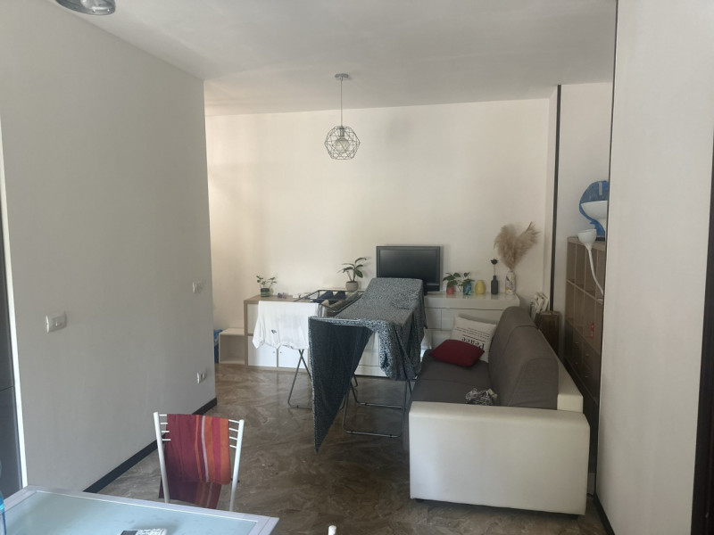 Zona Facciolati disponibile stanza singola per studentessa o lavoratrice in appartamento con altr...