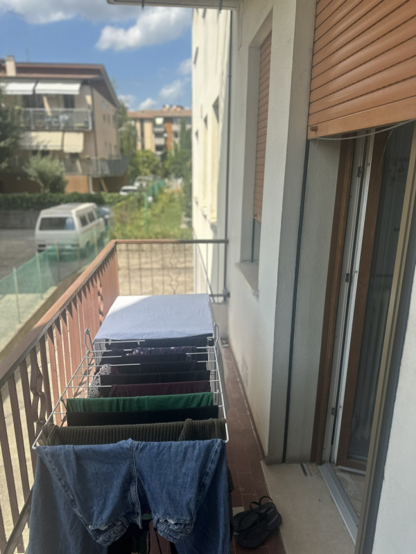 Zona Facciolati disponibile stanza singola per studentessa o lavoratrice in appartamento con altr...