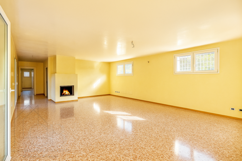 Splendida villa monofamiliare moderna e curata nei minimi dettagli, caratterizzata da uno stile a...