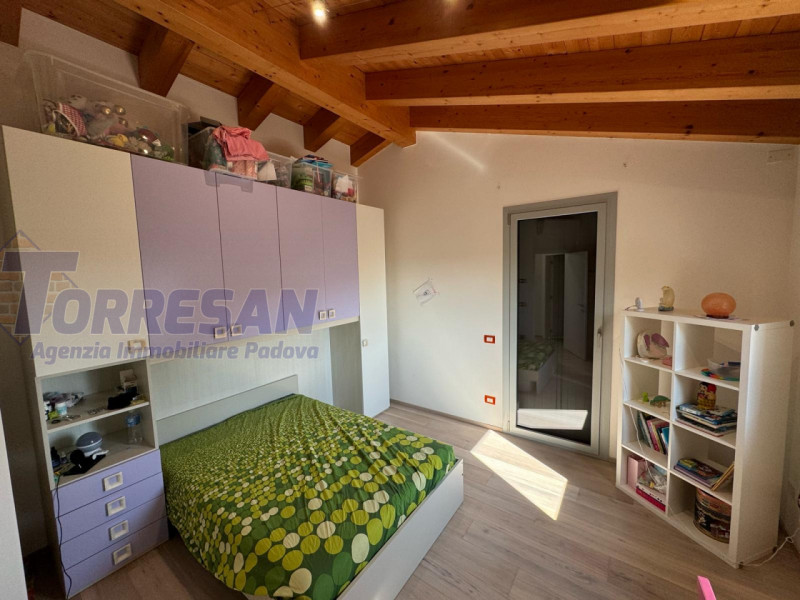 BAGNOLI DI SOPRA: 
Una posizione ideale per chi cerca silenzio e verde
Ciò che si fa amare partic...