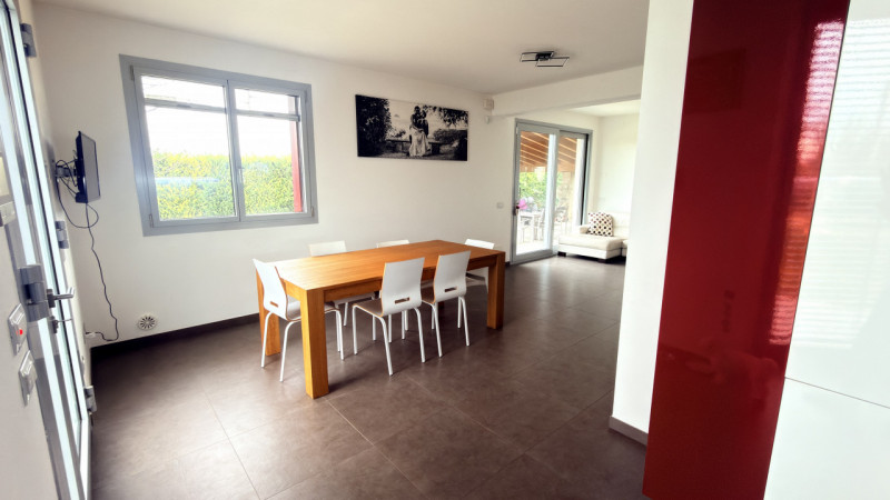 BAGNOLI DI SOPRA: 
Una posizione ideale per chi cerca silenzio e verde
Ciò che si fa amare partic...