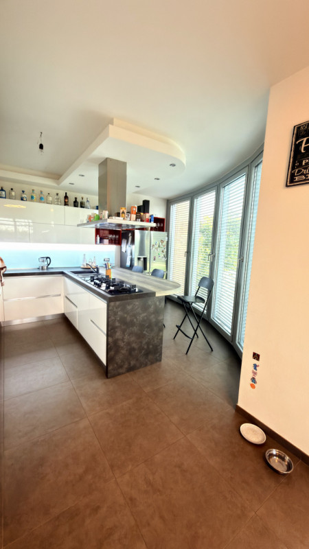 BAGNOLI DI SOPRA: 
Una posizione ideale per chi cerca silenzio e verde
Ciò che si fa amare partic...