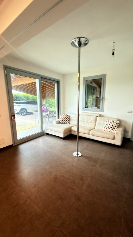 BAGNOLI DI SOPRA: 
Una posizione ideale per chi cerca silenzio e verde
Ciò che si fa amare partic...