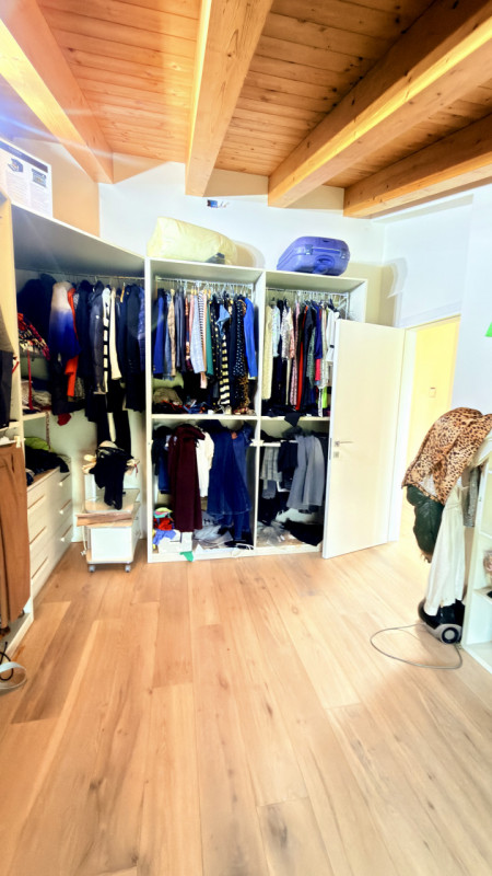 BAGNOLI DI SOPRA: 
Una posizione ideale per chi cerca silenzio e verde
Ciò che si fa amare partic...