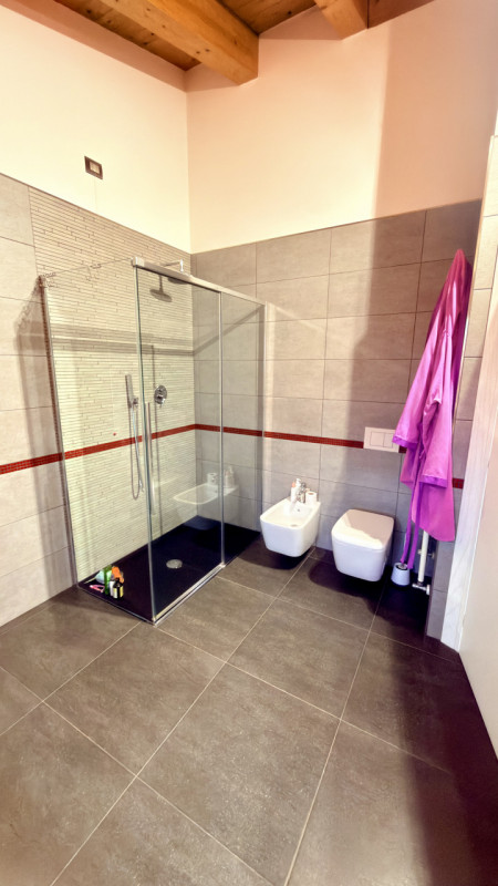 BAGNOLI DI SOPRA: 
Una posizione ideale per chi cerca silenzio e verde
Ciò che si fa amare partic...