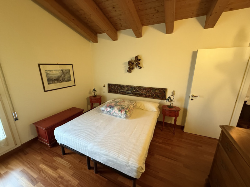 SOLO LAVORATORI REFERENZIATI CONTRATTO DI 1 ANNO Pianiga: Costruzione del 2013 appartamento duple...