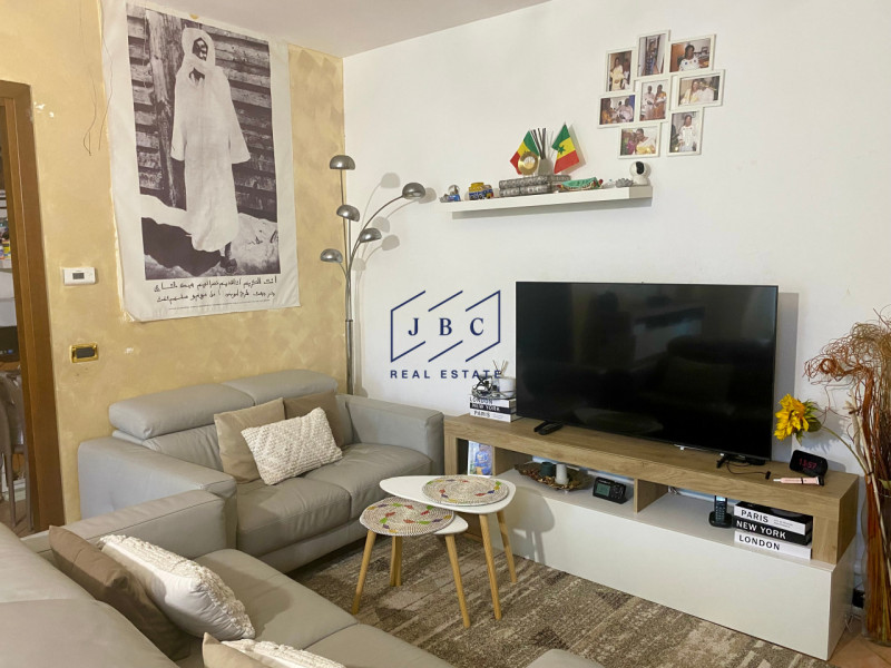 ODERZO (TV)
A Piavon di Oderzo presentiamo uno spazioso quadrilocale, immerso nella tranquillità,...