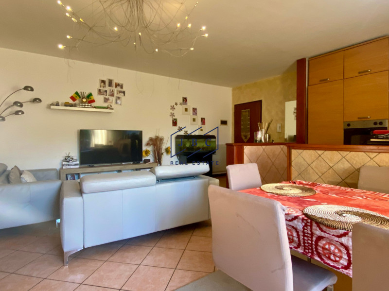 ODERZO (TV)
A Piavon di Oderzo presentiamo uno spazioso quadrilocale, immerso nella tranquillità,...