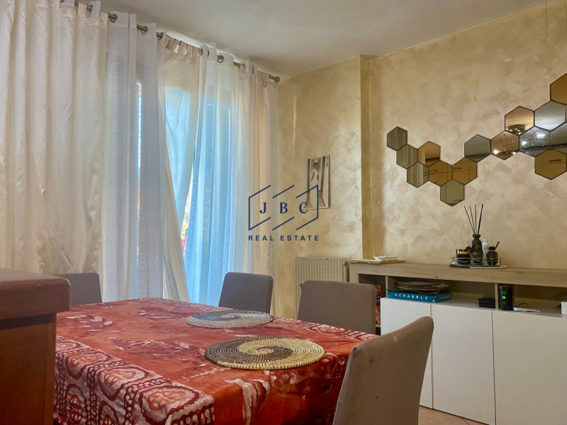 ODERZO (TV)
A Piavon di Oderzo presentiamo uno spazioso quadrilocale, immerso nella tranquillità,...