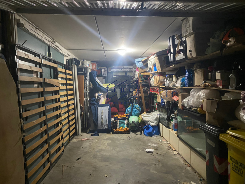 ODERZO (TV)
A Piavon di Oderzo presentiamo uno spazioso quadrilocale, immerso nella tranquillità,...