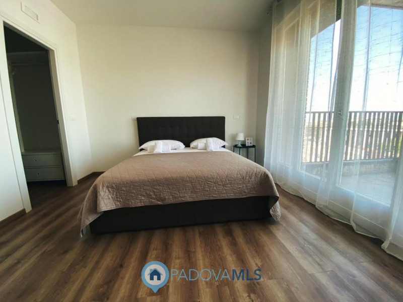 PADOVA Zona Stazione. SOLO PER INVESTIMENTO LOCATO CON DESTINAZIONE TURISTICA - RENDITA 10% Propo...