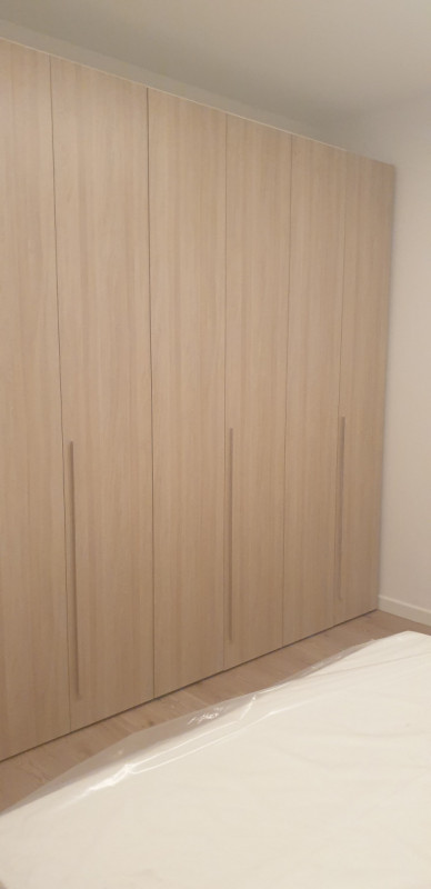 Ti proponiamo un elegante appartamento bilocale completamente arredato, situato in una posizione ...