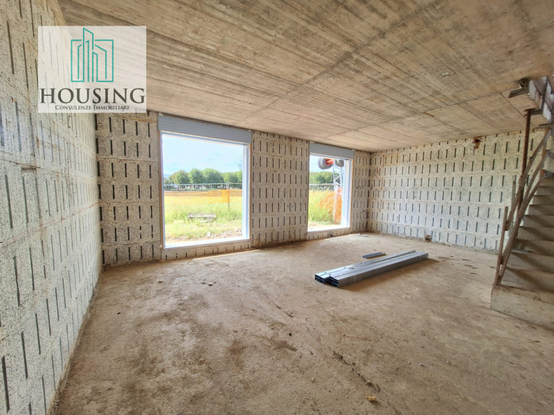 Nel Comune di Saccolongo, precisamente nella zona Creola, ti presentiamo una suna nuova casa sing...