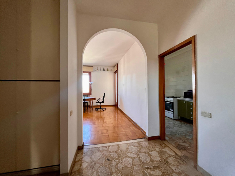 Agenzia Immobiliare Veneto Case Forcellini propone stanze in affitto per Studenti dal 01 dicembre...