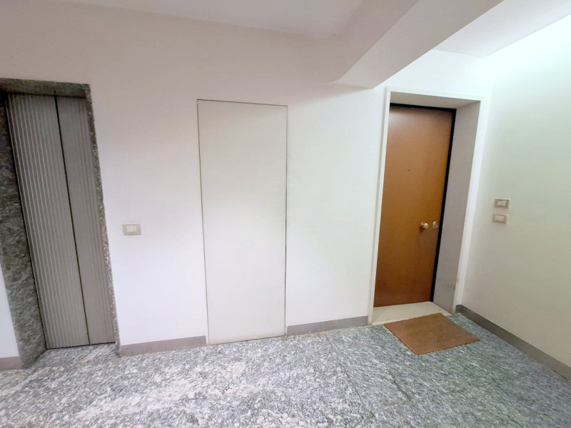 MINI CON POSSILBITA' DI 2 POSTI LETTO, 
ARREDATO IN CENTRO - CORSO MILANO € 1.000 MENSILI - RIF.G...