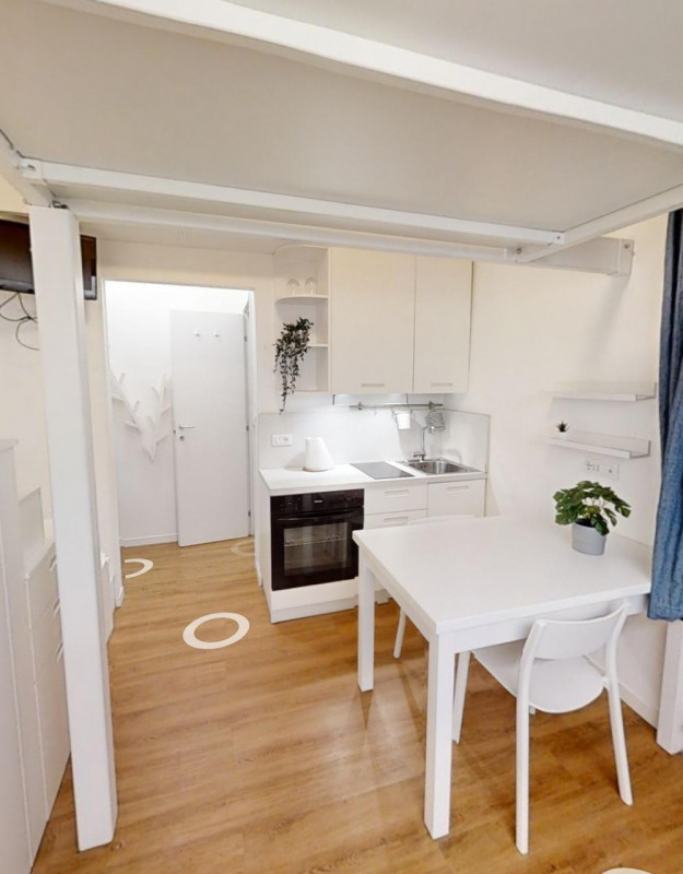 UFFICIO/ABITAZIONE ZONA RIVIERE-Soluzione moderna e funzionale €.130.000 rif.CL409


Nella sugges...