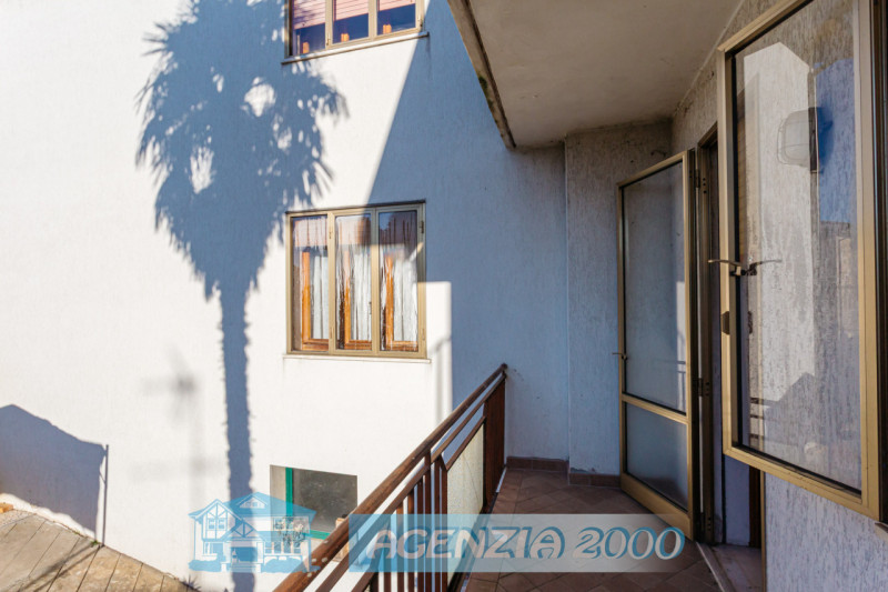 FINALMENTE AVRO' IL MIO GIARDINO PER FARE ANCHE PRANZI E CENE CON LA MIA FAMIGLIA ED AMICI AD AGN...