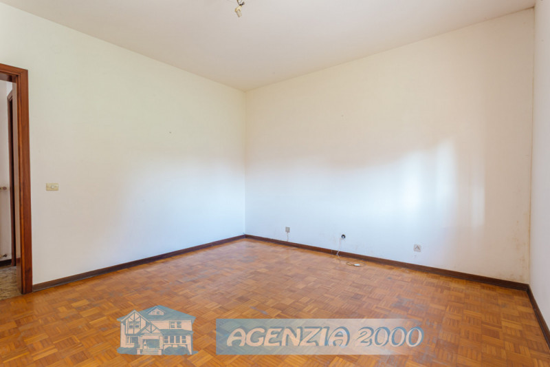 FINALMENTE AVRO' IL MIO GIARDINO PER FARE ANCHE PRANZI E CENE CON LA MIA FAMIGLIA ED AMICI AD AGN...