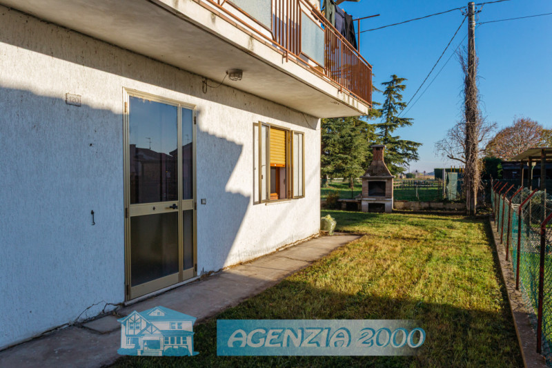 FINALMENTE AVRO' IL MIO GIARDINO PER FARE ANCHE PRANZI E CENE CON LA MIA FAMIGLIA ED AMICI AD AGN...