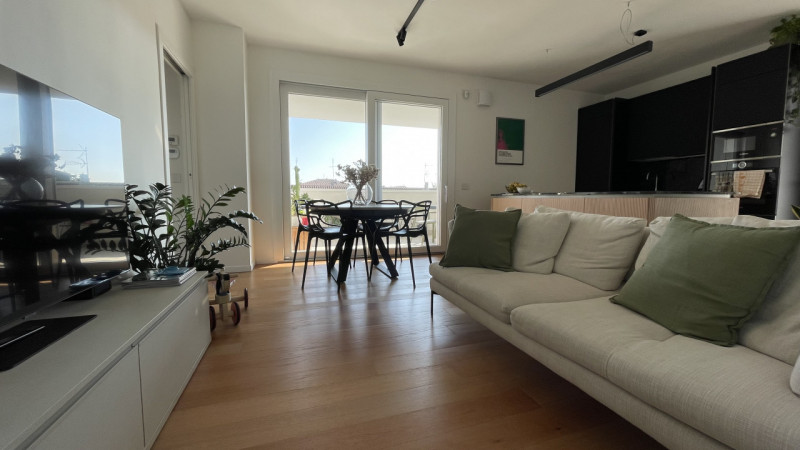 CHIESANUOVA - PADOVA

RIF. AGENZIA DB298 Agente Daniela   333 2728322

Proponiamo un appartamento...