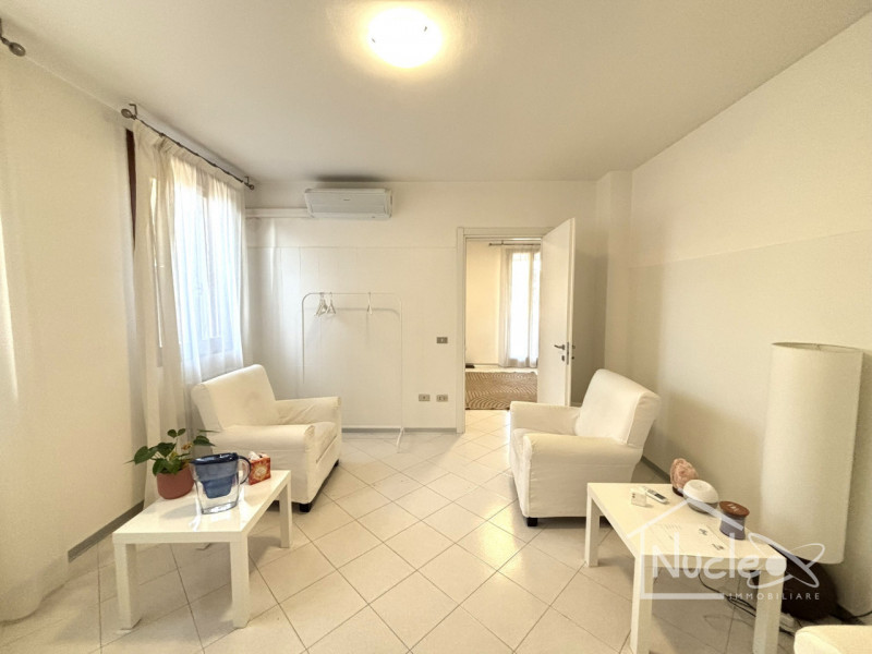 Sogni una casa che unisca la praticità di avere il centro storico di Monselice a portata di mano,...