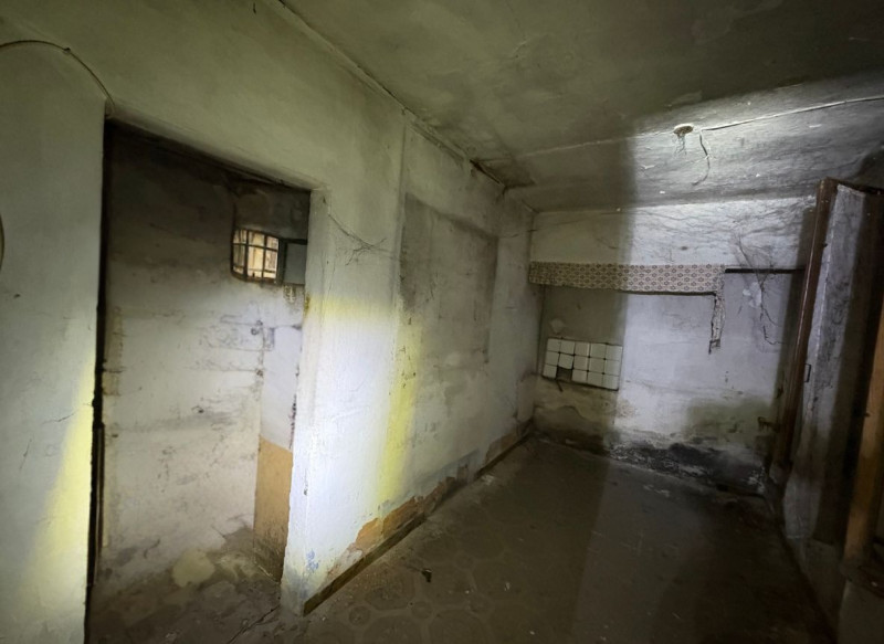 A San Biagio di Teolo, in zona Ponte Rialto, proponiamo una porzione di testa di casa a schiera c...