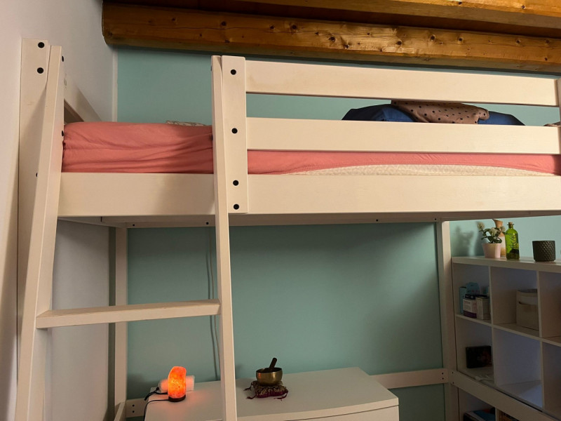 In Vittorio Veneto zona Serravalle alta, proponiamo in affitto un grazioso monolocale di circa 38...