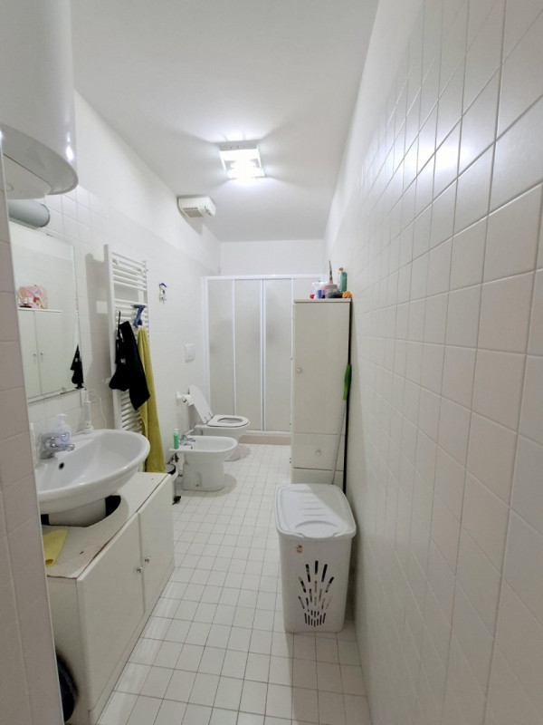 APPARTAMENTO ARREDATO IN CENTRO - CORSO MILANO € 1.000 MENSILI 

Se desideri vivere nel cuore pul...