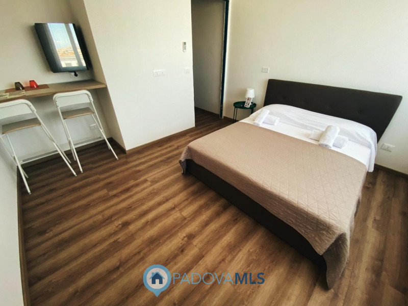 Immobile in esclusiva al Gruppo Padova MLS
PADOVA Zona Stazione. SOLO PER INVESTIMENTO LOCATO CON...