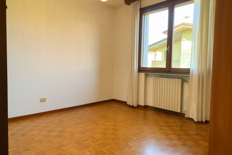 Nel cuore di Caselle di Selvazzano, in un contesto residenziale riservato e circondato dal verde,...