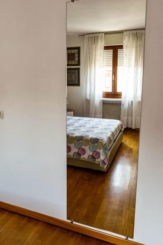 VICENZA - ZONA DI POLEGGE: AMPIO MINI AL PIANO PRIMO, COMPLETAMENTE ARREDATO E CON GARAGE - RIF. ...