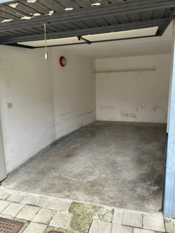 VICENZA - ZONA DI POLEGGE: AMPIO MINI AL PIANO PRIMO, COMPLETAMENTE ARREDATO E CON GARAGE - RIF. ...