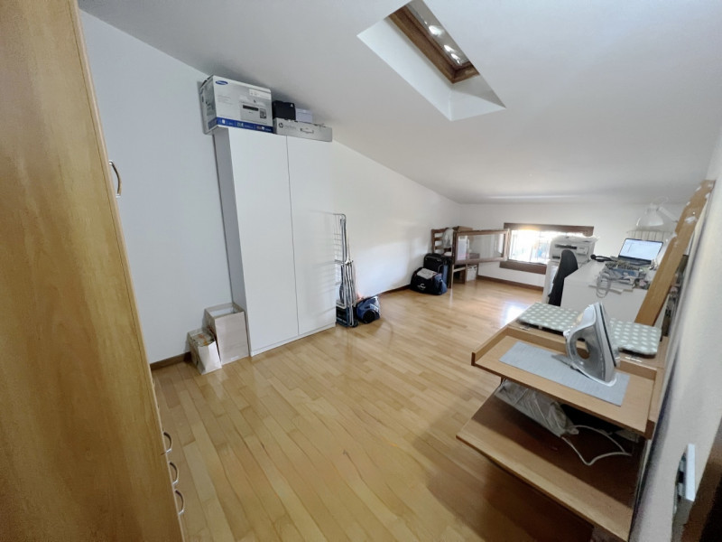 (Per INFO Cristina 3389226442) A soli 5 minuti di strada da Selvazzano Dentro, in una zona tranqu...