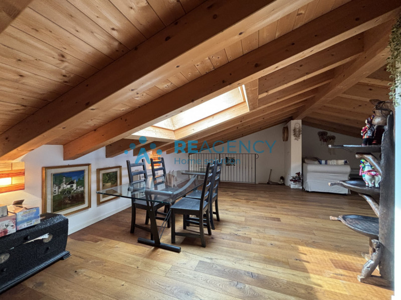 Se cerchi una casa comoda, luminosa e con vista panoramica, questa soluzione fa al caso tuo! Situ...