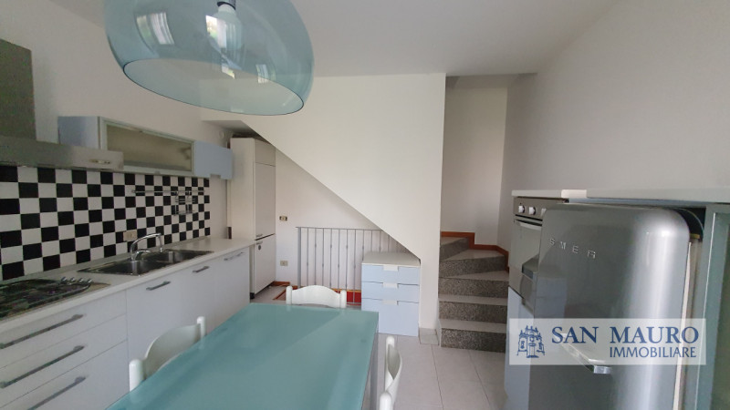 TORRI DI QUARTESOLO - MAROLA: In zona ben servita proponiamo una soluzione abitativa arredata svi...