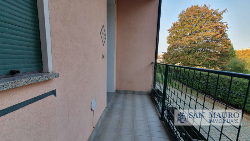 TORRI DI QUARTESOLO - MAROLA: In zona ben servita proponiamo una soluzione abitativa arredata svi...